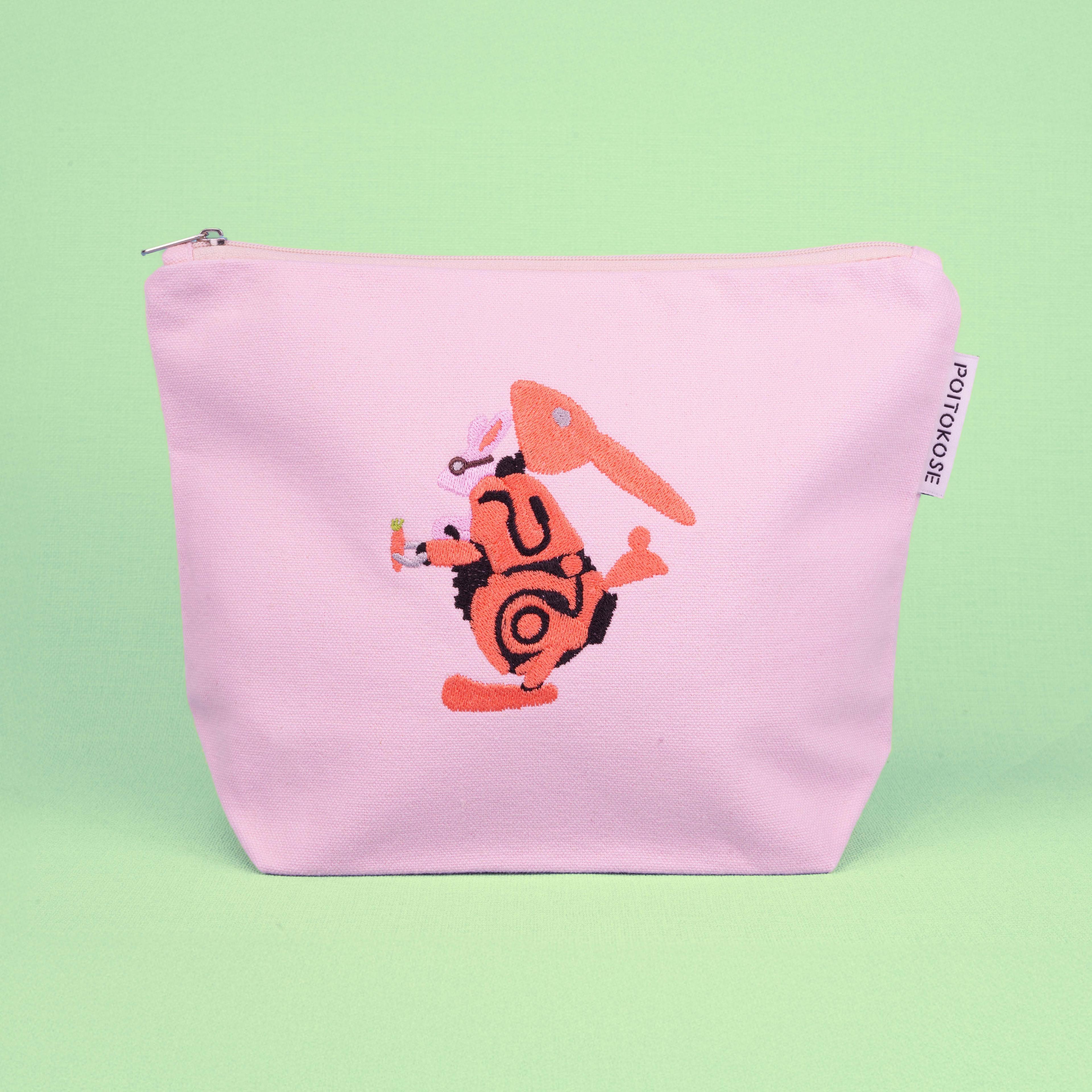 ポーチ大 ウサスーツ1枚目の画像