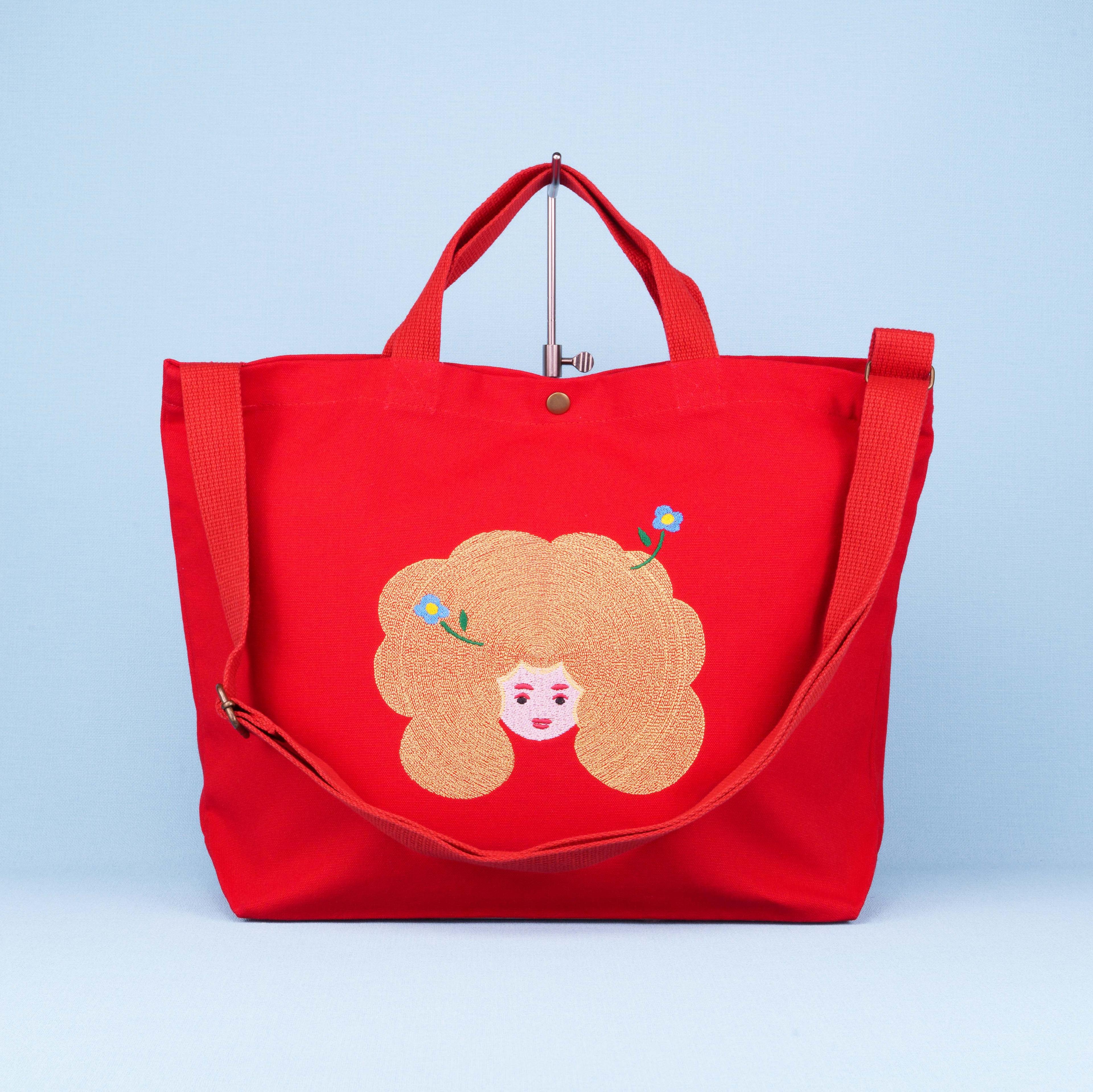 ショルダートート ボンバーフラワー1枚目の画像